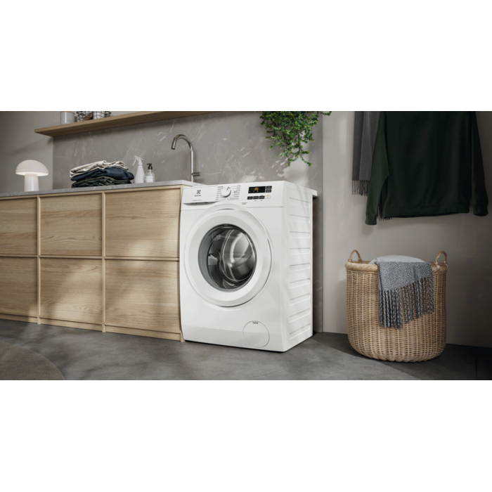 Electrolux - 8 kg pesukone - EFI611O84O